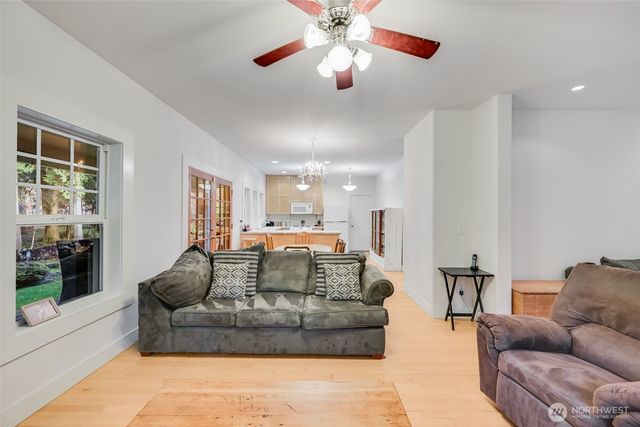 125 River Glen Terrace, Kalama, WA 98625