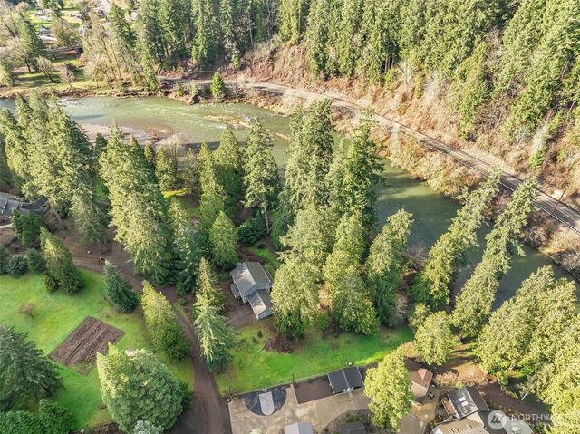 125 River Glen Terrace, Kalama, WA 98625