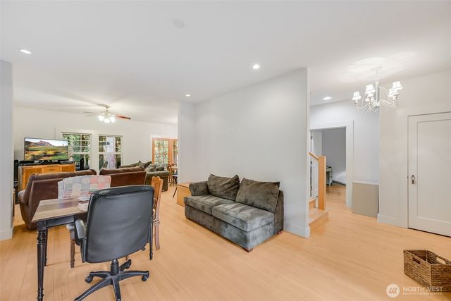 125 River Glen Terrace, Kalama, WA 98625