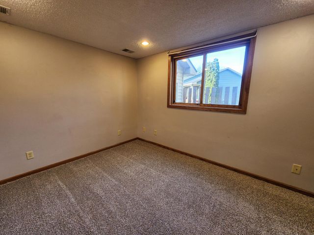 4157 145th Avenue NW, Andover, MN 55304