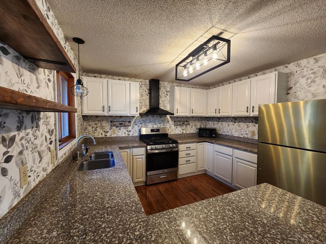 4157 145th Avenue NW, Andover, MN 55304