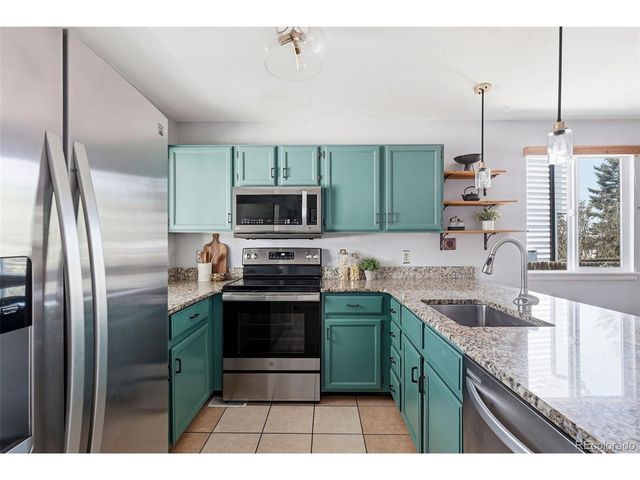 9929 Garwood St, Littleton, CO 80125