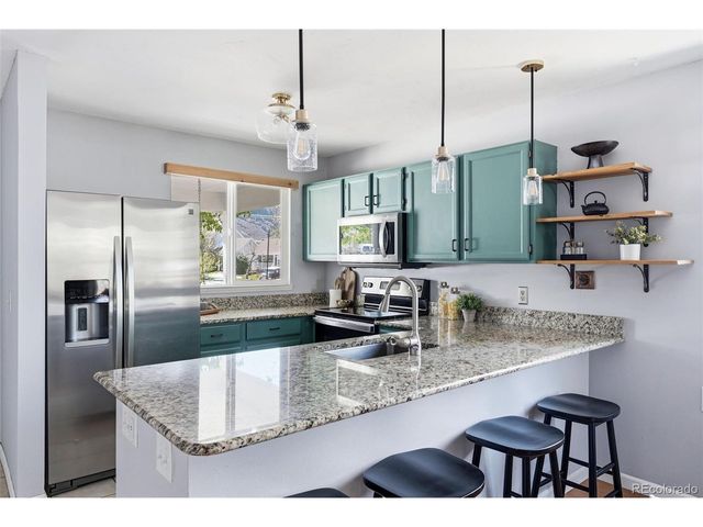 9929 Garwood St, Littleton, CO 80125