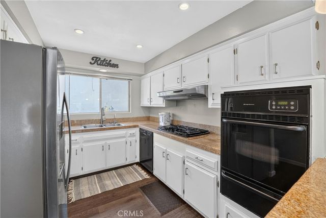1921 N Sherry 89, Santa Ana, CA 92705