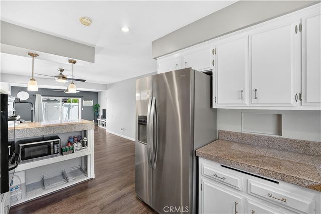 1921 N Sherry 89, Santa Ana, CA 92705