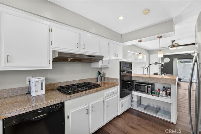 1921 N Sherry 89, Santa Ana, CA 92705