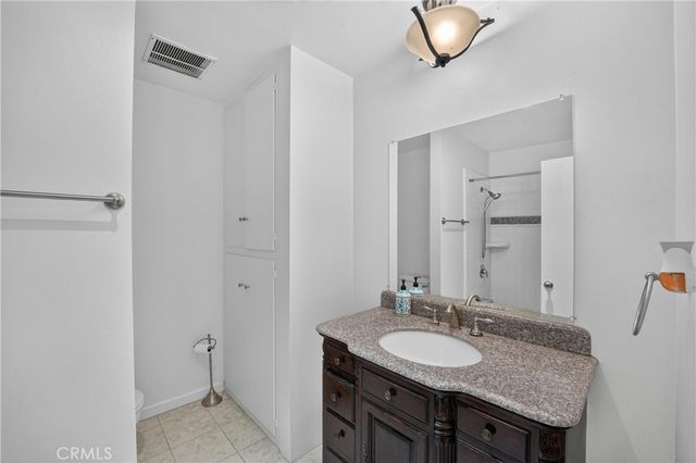 1921 N Sherry 89, Santa Ana, CA 92705