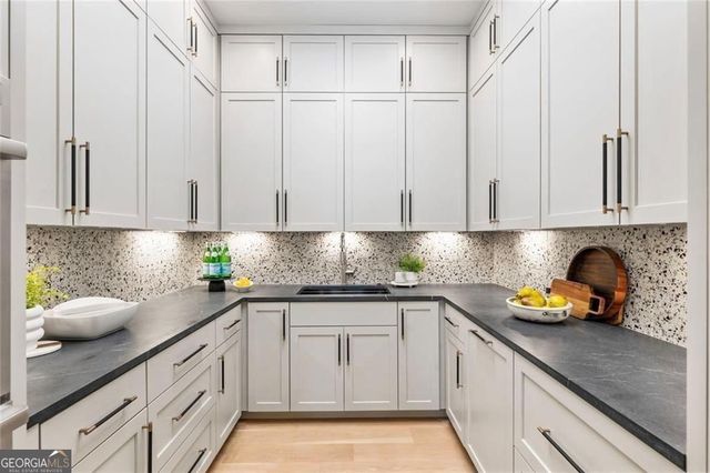 4524 Mystic Drive, Sandy Springs, GA 30342