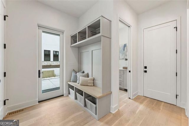 4524 Mystic Drive, Sandy Springs, GA 30342