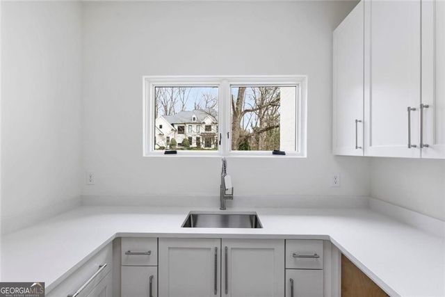 4524 Mystic Drive, Sandy Springs, GA 30342