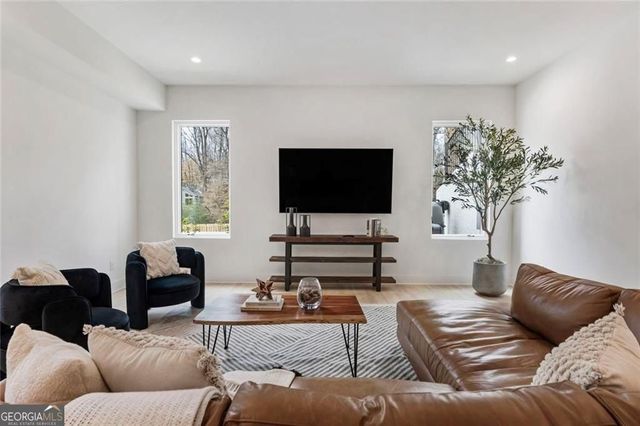 4524 Mystic Drive, Sandy Springs, GA 30342