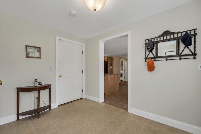 22 Duckworth Road, Hebron, NH 03241