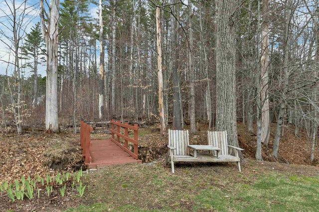 22 Duckworth Road, Hebron, NH 03241