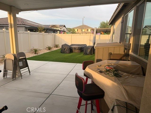 728 Royal County Court, Perris, CA 92571