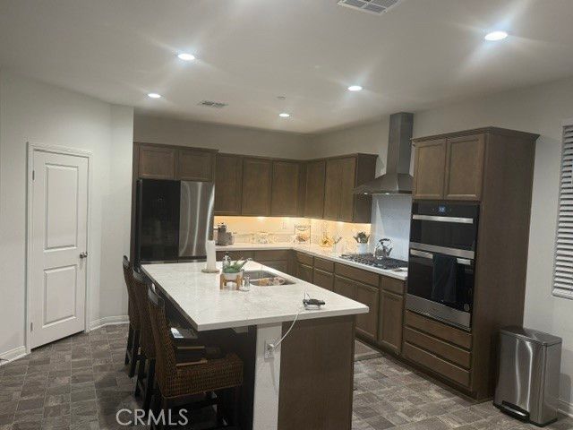 728 Royal County Court, Perris, CA 92571