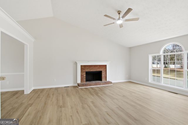 2939 Sweetbriar Walk, Snellville, GA 30039