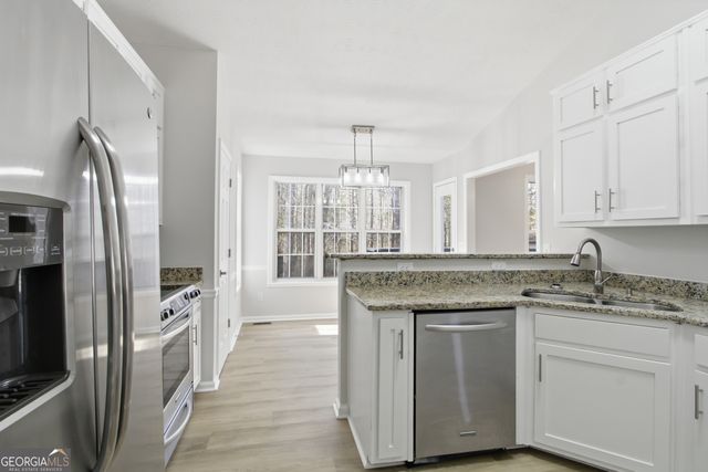 2939 Sweetbriar Walk, Snellville, GA 30039