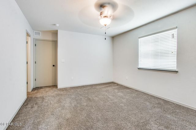 364 Kindred Drive, Clint, TX 79836