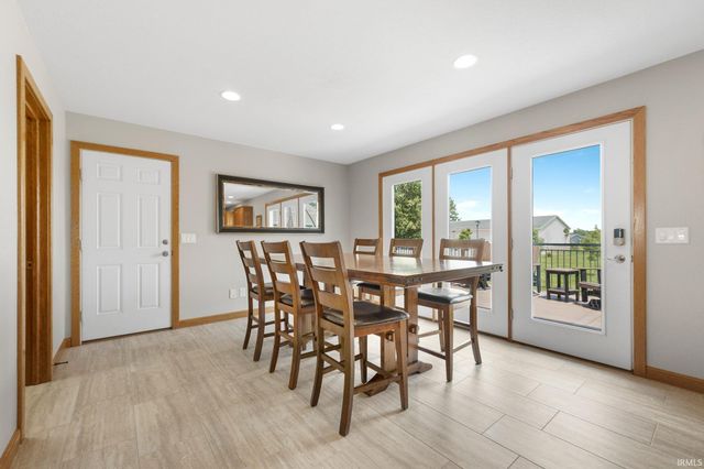 17818 Amstutz Road, Leo, IN 46765