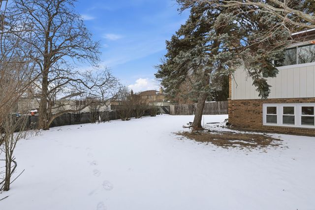 15606 Hollyhock Court, Orland Park, IL 60462