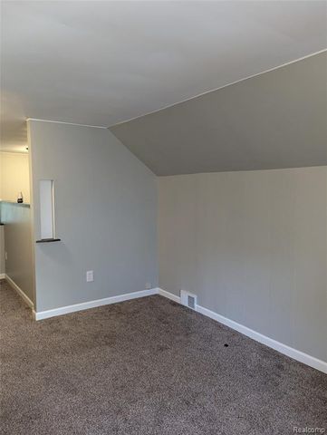 17647 Lenore, Detroit, MI 48219