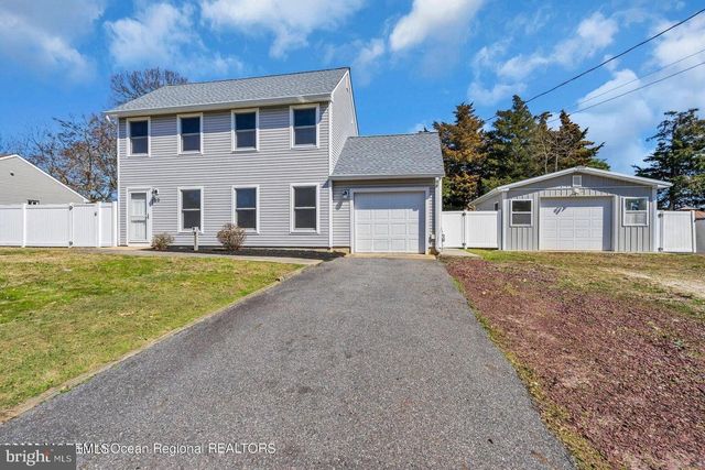 20 COLONIAL DR, Little Egg Harbor Twp, NJ 08087