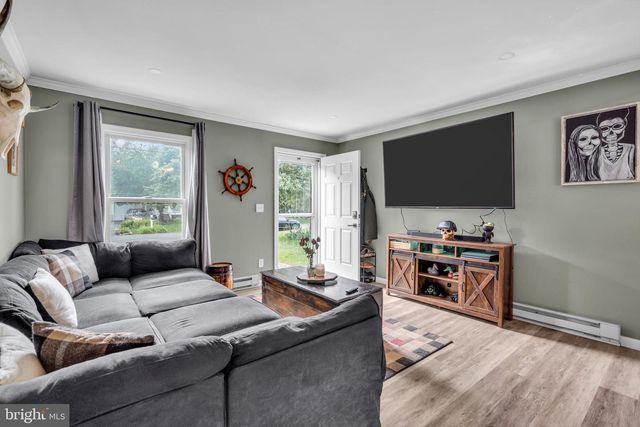 20 COLONIAL DR, Little Egg Harbor Twp, NJ 08087