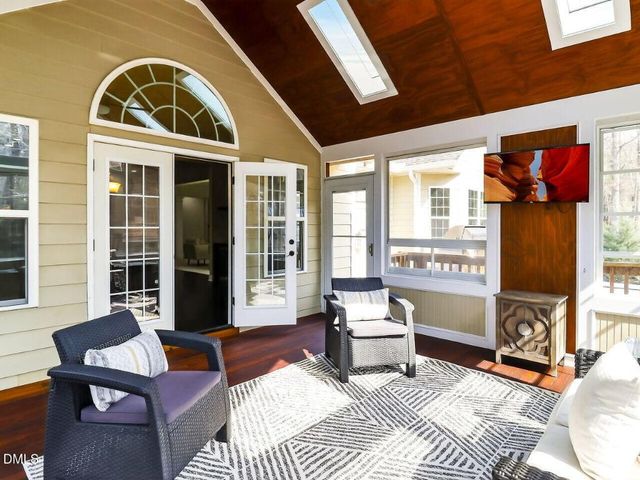 139 Dover Grant Court, Chapel Hill, NC 27517