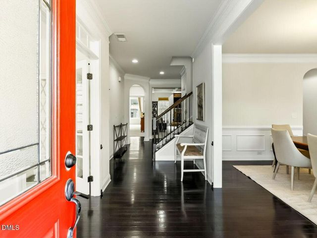 139 Dover Grant Court, Chapel Hill, NC 27517