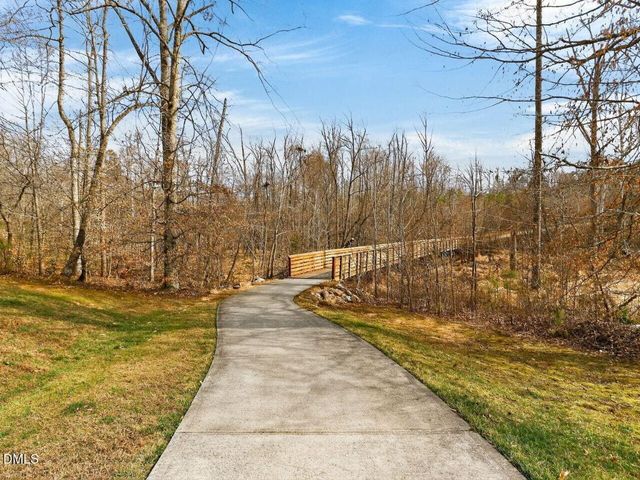 139 Dover Grant Court, Chapel Hill, NC 27517