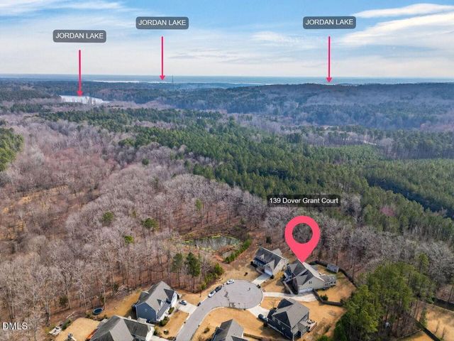 139 Dover Grant Court, Chapel Hill, NC 27517