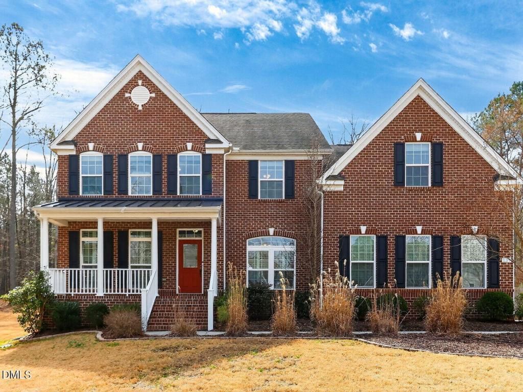 139 Dover Grant Court, Chapel Hill, NC 27517