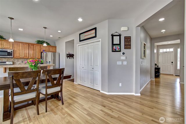 7727 13th Street SE, Lake Stevens, WA 98258