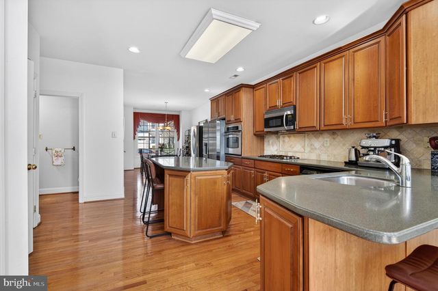 98 GRANVILLE WAY, Exton, PA 19341