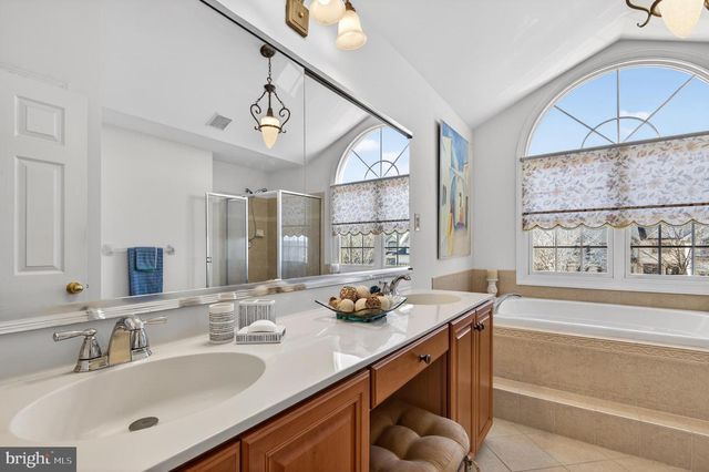 98 GRANVILLE WAY, Exton, PA 19341