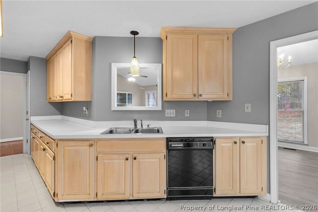 5516 Kenmure Place, Fayetteville, NC 28311