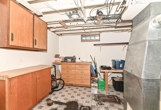 6516 59th AVENUE, Kenosha, WI 53142