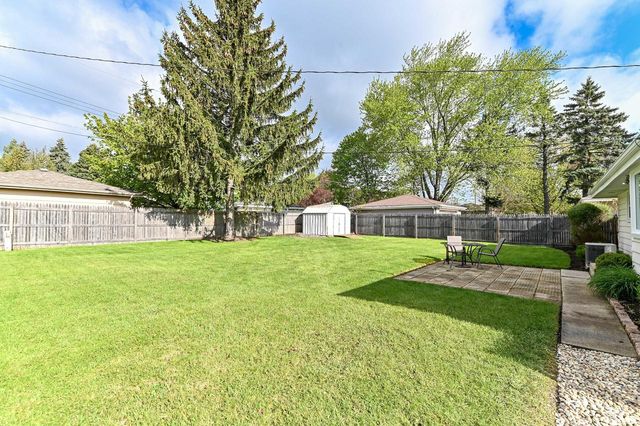 6516 59th AVENUE, Kenosha, WI 53142