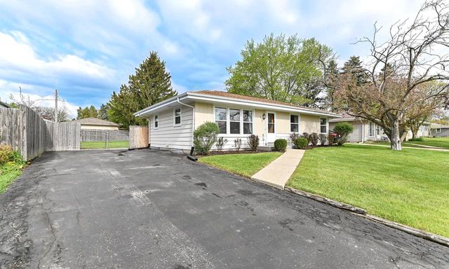6516 59th AVENUE, Kenosha, WI 53142