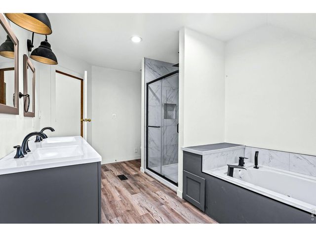 8402 Dome Ct, Fort Collins, CO 80525