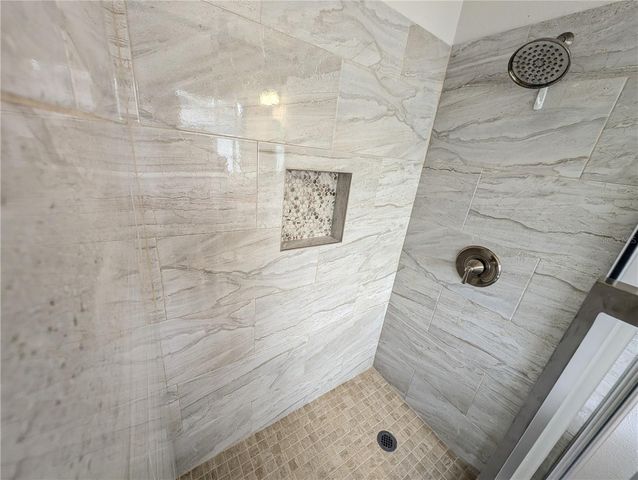 7173 DARIEN WAY, Clearwater, FL 33764