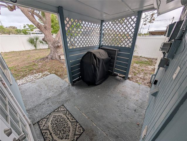 7173 DARIEN WAY, Clearwater, FL 33764