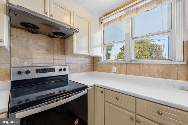 223 WILTSHIRE RD, Upper Darby, PA 19082