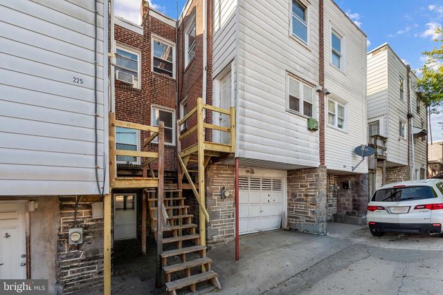 223 WILTSHIRE RD, Upper Darby, PA 19082
