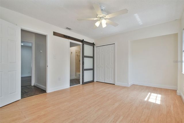 4717 W VASCONIA STREET, Tampa, FL 33629