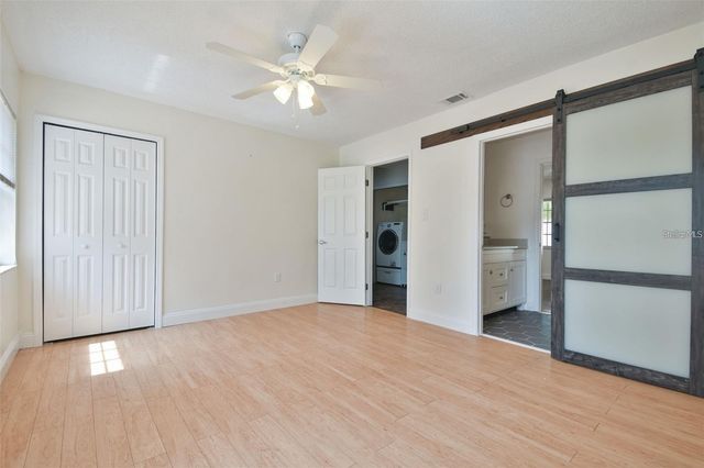 4717 W VASCONIA STREET, Tampa, FL 33629