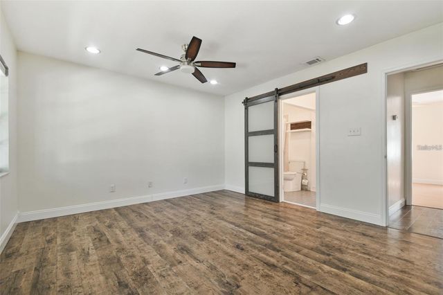 4717 W VASCONIA STREET, Tampa, FL 33629