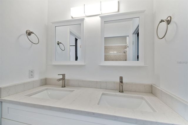 4717 W VASCONIA STREET, Tampa, FL 33629