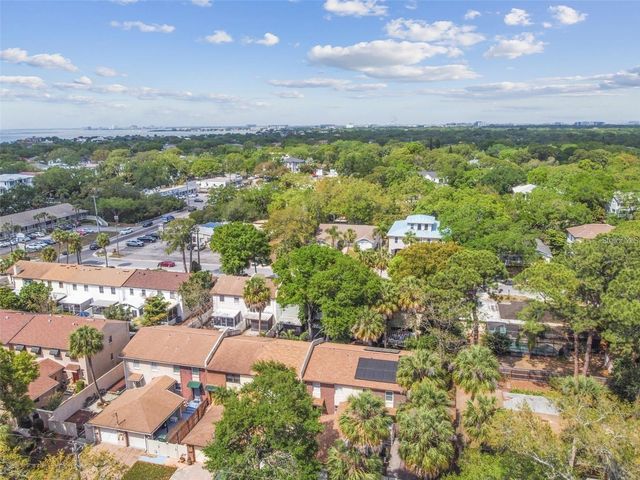 4717 W VASCONIA STREET, Tampa, FL 33629