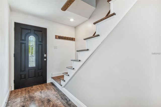 4717 W VASCONIA STREET, Tampa, FL 33629